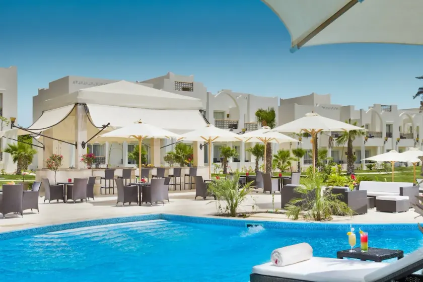 Le Royal Holiday Resort (Aquapark) - Image 1