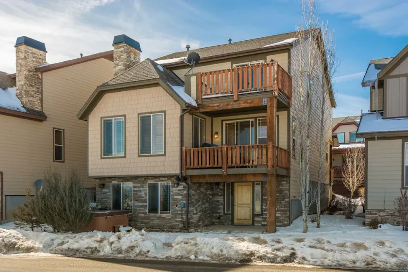 Bear Hollow By Lespri Property Management - Image 1
