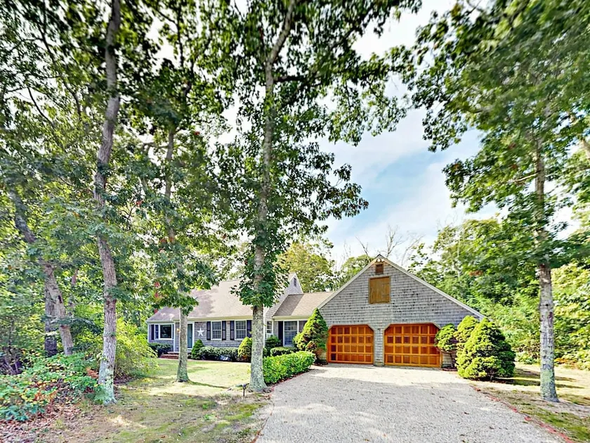 40 Epanow Rd Home - Image 1