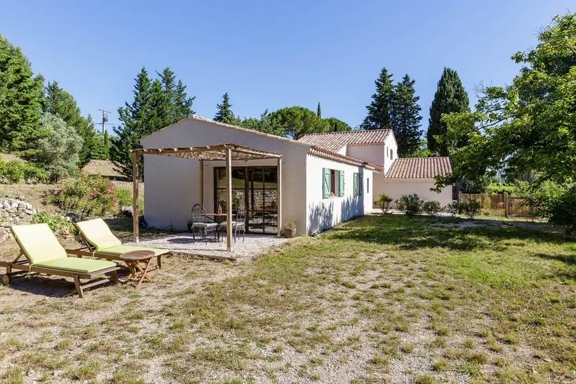 Lodges Park Castellet Provence - Image 1