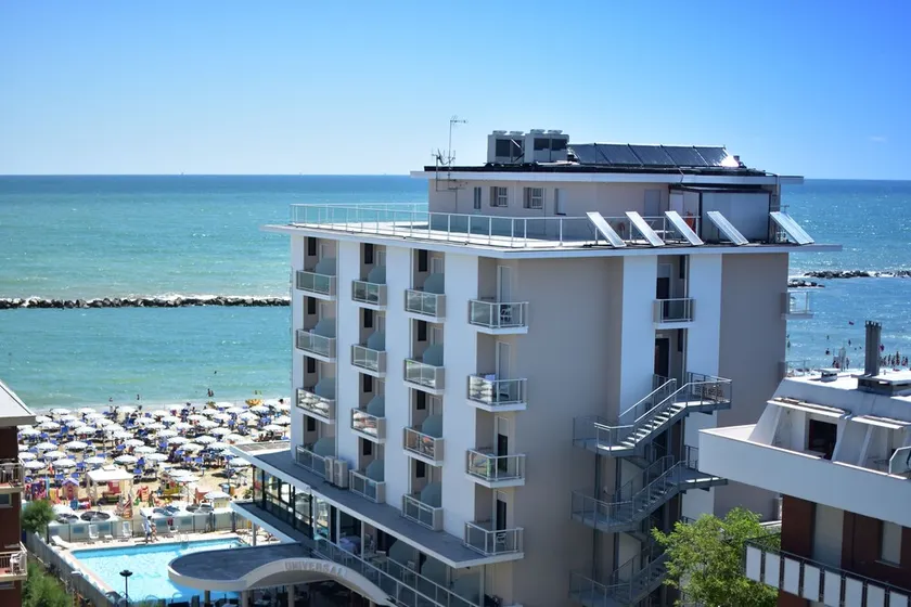 Hotel Universal - Image 1