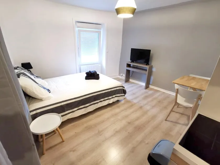 Studio in Le Dorat, With Wifi - Image 1