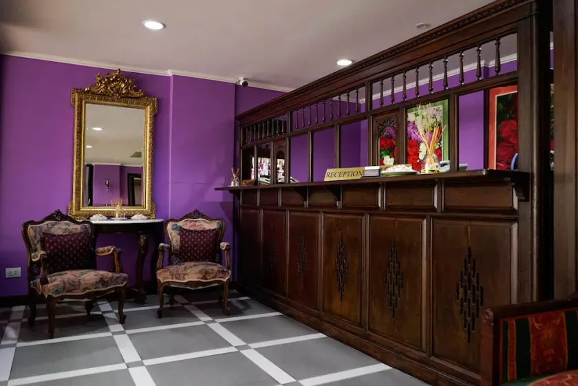 Sara Inn - Image 1
