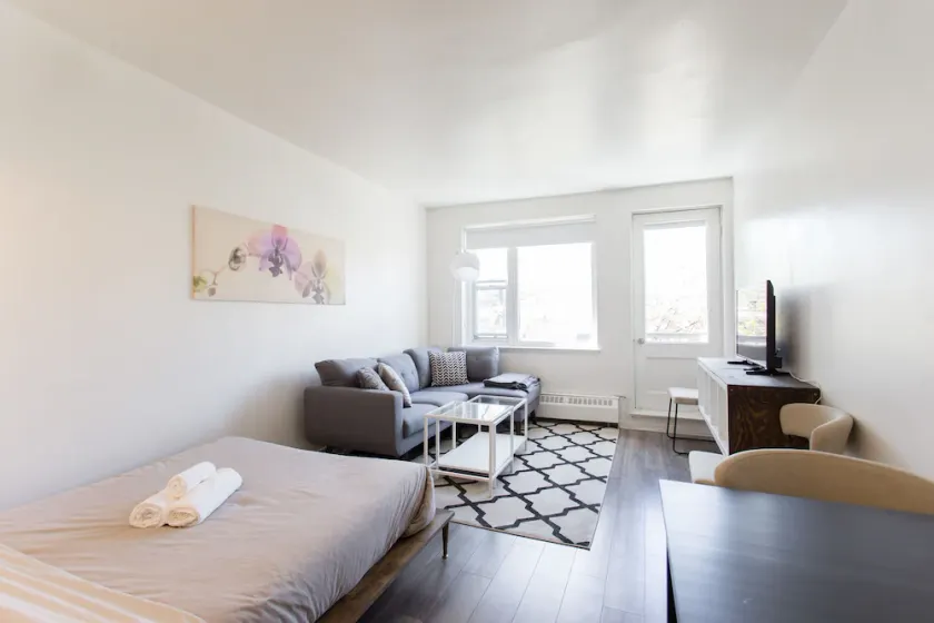 The Milton Apartments - Image 1