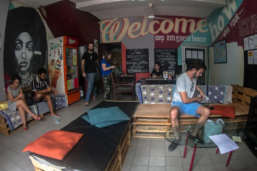 Step Inn Guesthouse - Image 1