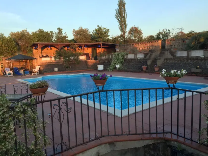 Pit Stop B&B - Image 1