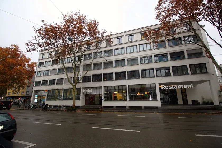 XTRA Hotel - Image 1