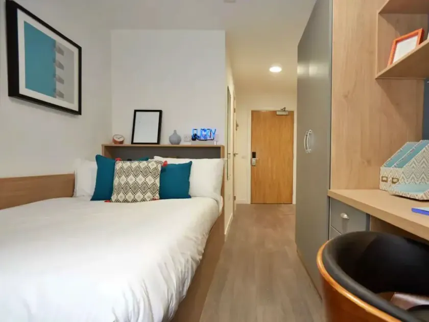 Vibrant Rooms in ABERDEEN - SK - Campus Accommodation - Image 1