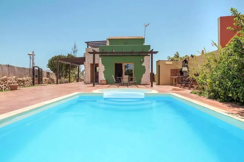 4 bedrooms villa with private pool furnished garden and wifi at Casillas de Morales - Image 1
