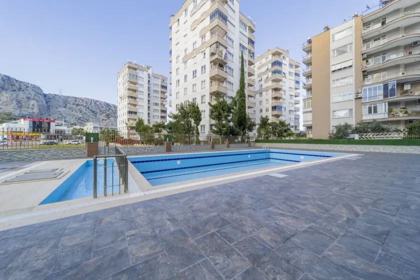 Mesmerizing Flat Close to Konyaalti - Image 1