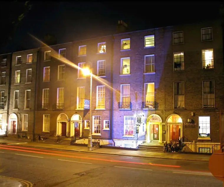 The Glen Guesthouse - Image 1