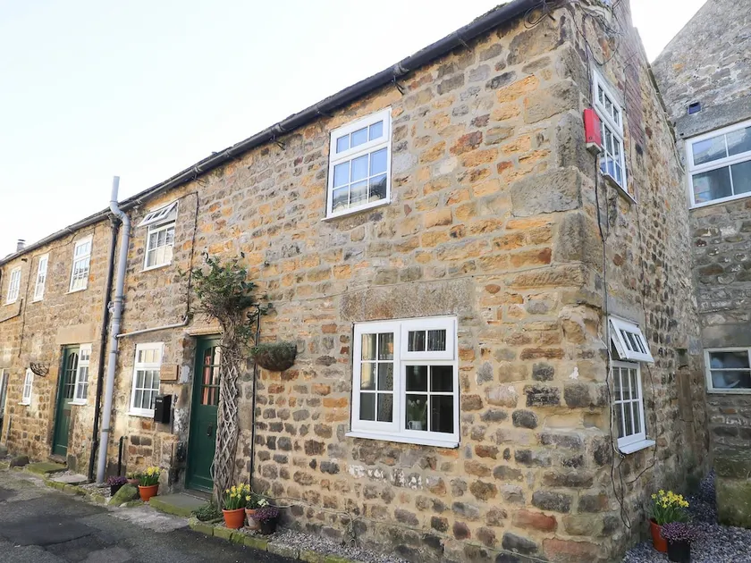Stable Cottage - Image 1