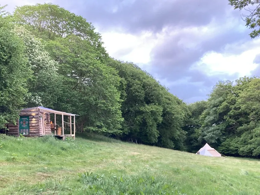 Remote Cabin & 3 Giant Tents Retreat - Image 1
