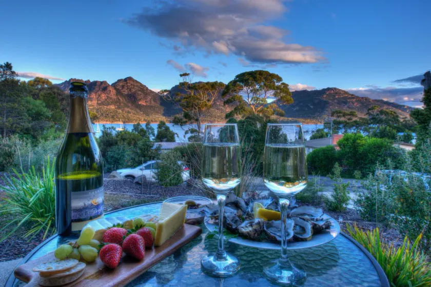 Freycinet Stone Studio 3 - Image 1