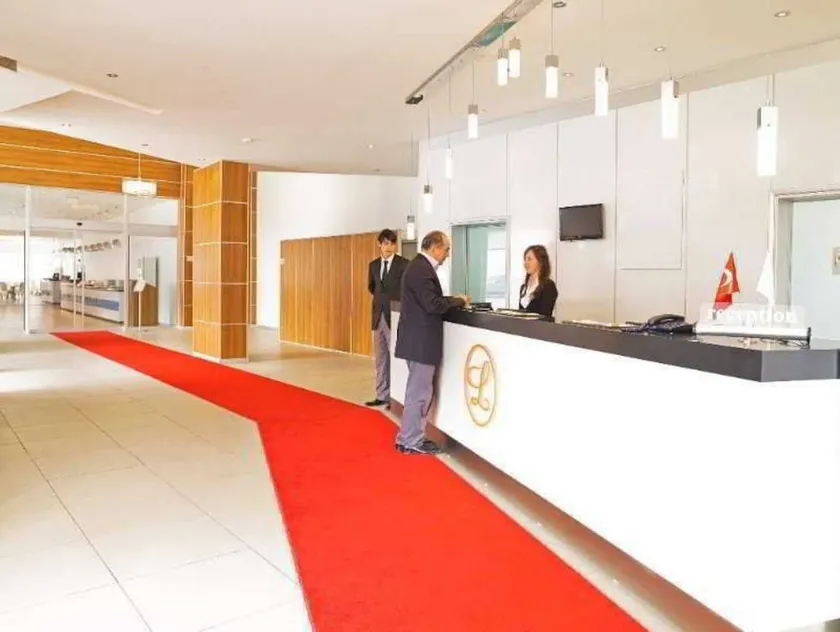 Legend Hotel Riva - Image 1