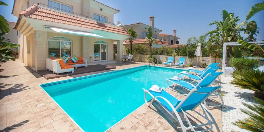 Oceanview Luxury Villa 081 - Image 1