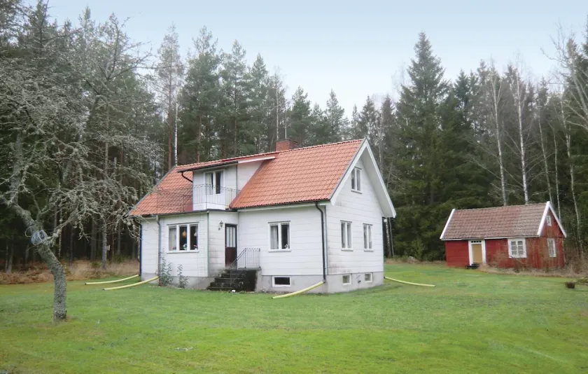 Beautiful Home in Mönsterås With 2 Bedrooms - Image 1
