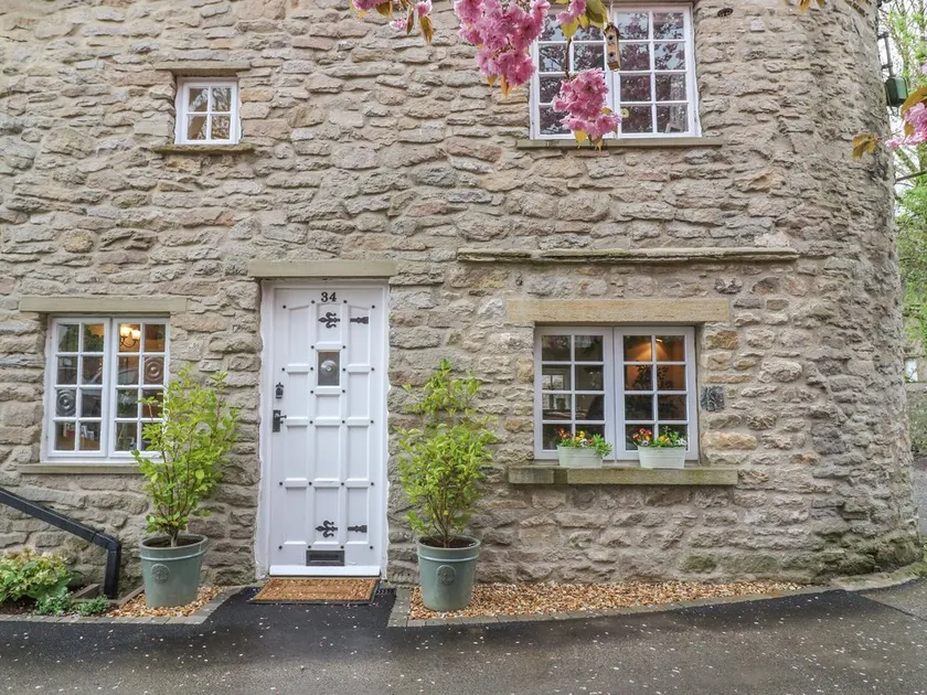 Stoneycroft - Image 1