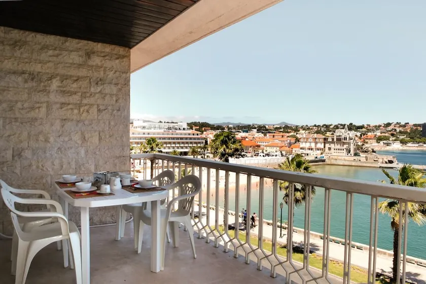 Romantic Apartment Sea View Cascais Bay - Image 1