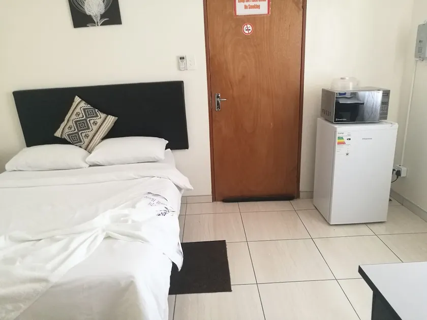 Upi guesthouse - Image 1