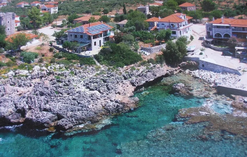 Stunning Home in Aghios Dimitris m With 2 Bedrooms - Image 1