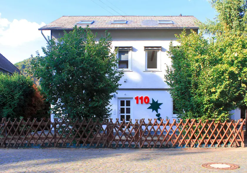 Loreley Guesthouses - Image 1