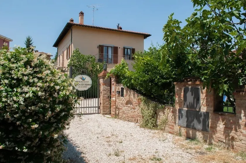 Villa Giuseppe B&B - Image 1