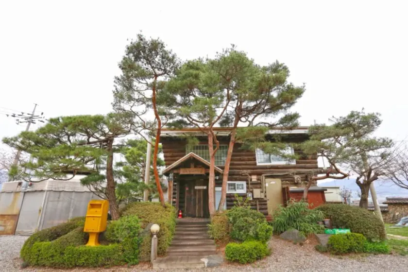 Yangpyeong Gureume Dalgadeusi Pension - Image 1