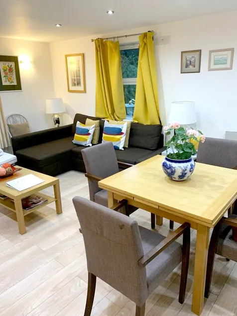 House With one Bedroom in Greater London, With Wonderful City View, Terrace and Wifi - Image 1