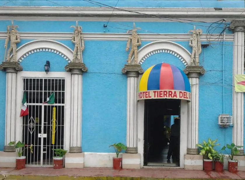 Hotel Tierra del Sol - Image 1
