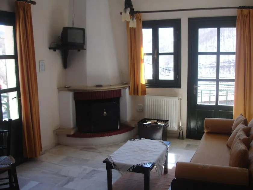 Mouses Apartments - Image 1