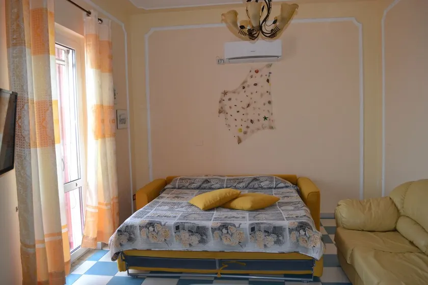 casa vacanze dei navigatori on the sea - Image 1