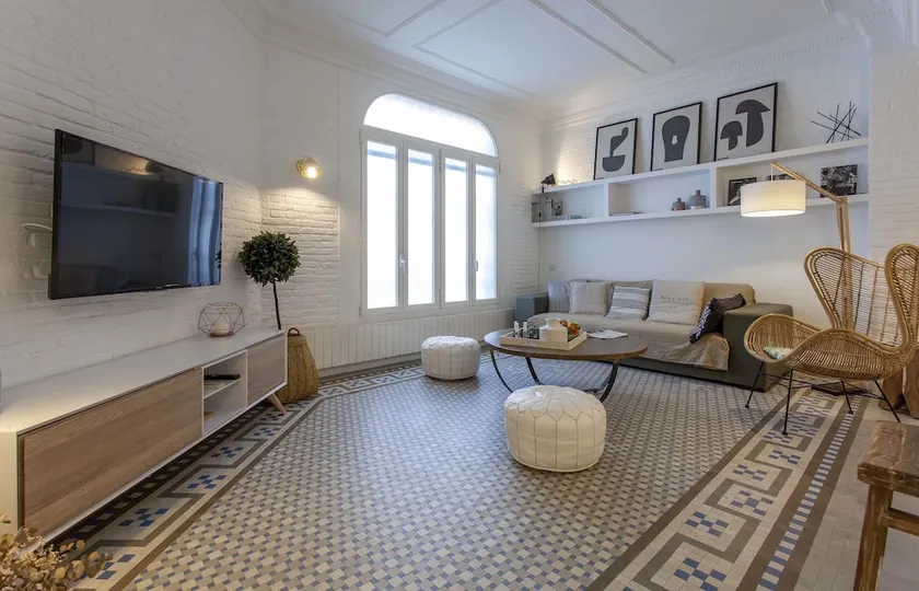 Valencia Flat Rental Ensanche 1 - Image 1