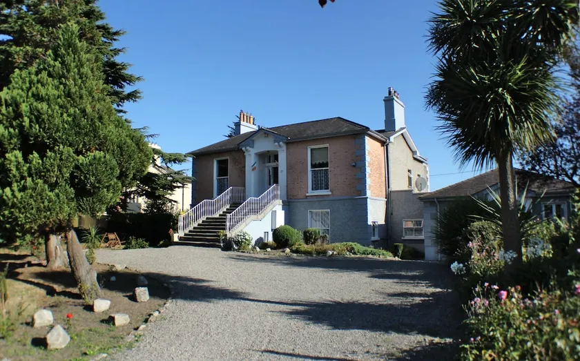 Marilyn Mansion - Image 1