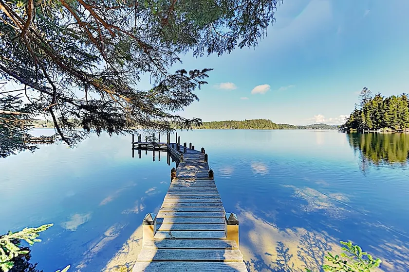New Listing! Martys Lakehouse W/ Boat Dock 3 Bedroom Home - Image 1