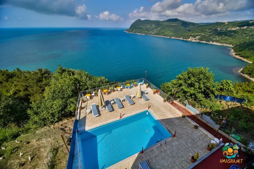 Gunter Seher Hotel - Image 1