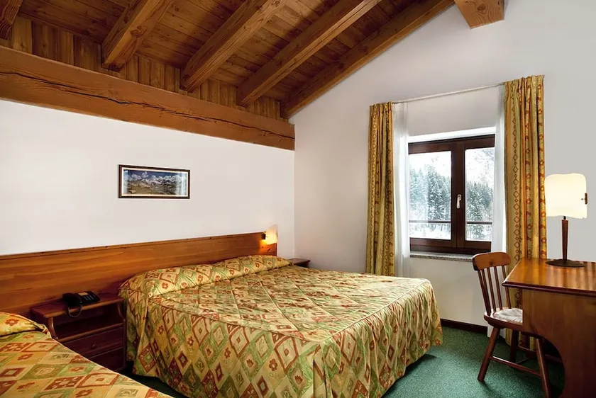 Hotel Beau Site - Image 1