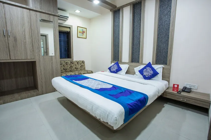 Oyo Townhouse 376 Lords Inn Regency - Image 1