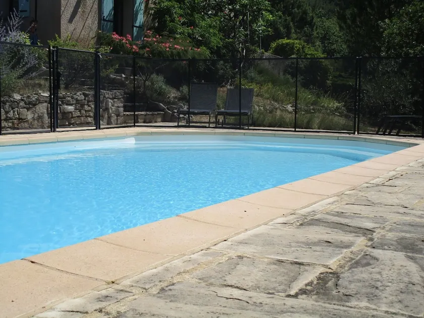 Serena Villa in Saignon with Private Swimming Pool - Image 1