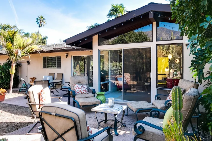3br Montecito Orchard W/ Citrus Grove 3 Bedroom Home - Image 1