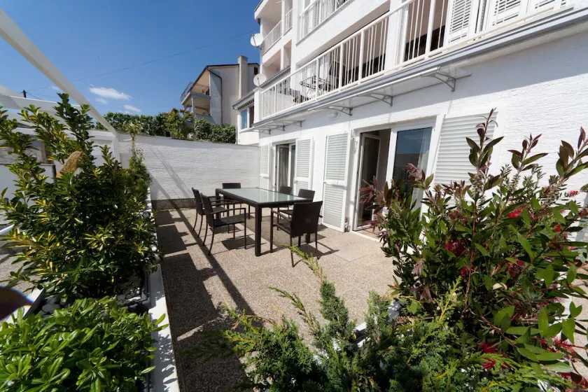 Apartments Casa Bianca - Image 1