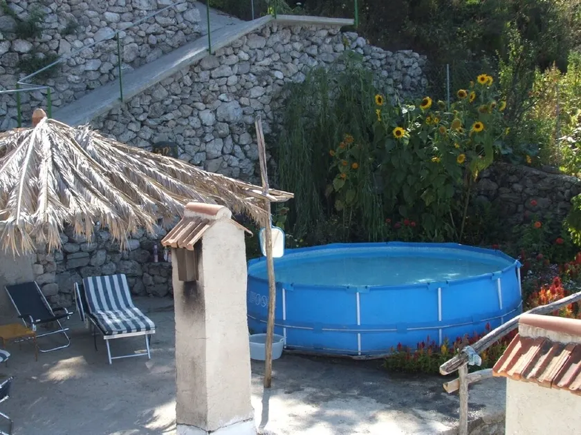 Quaint Holiday Home in Praiano With Swimming Pool - Image 1