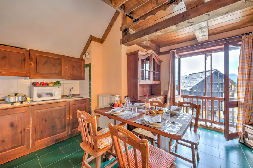 Grange Hike & Ski - 28D Sestriere - Image 1