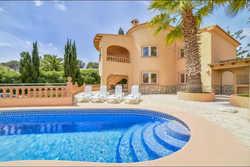 Villa - 5 Bedrooms - 107482 - Image 1