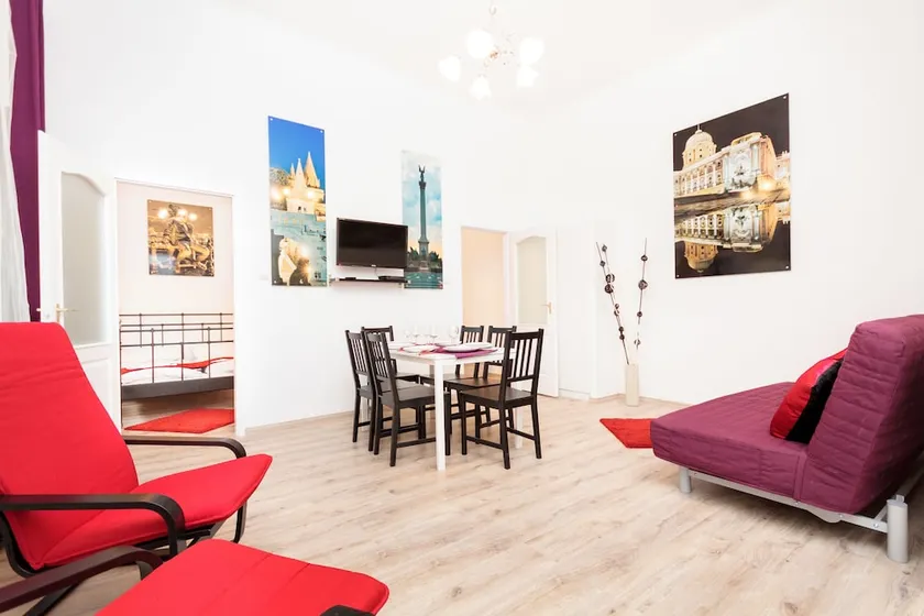 Like Home-City Centre-Style Apartments - Image 1