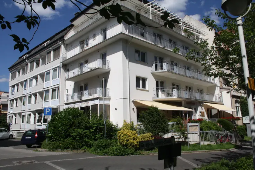 Elisabeth Parkhotel - Image 1