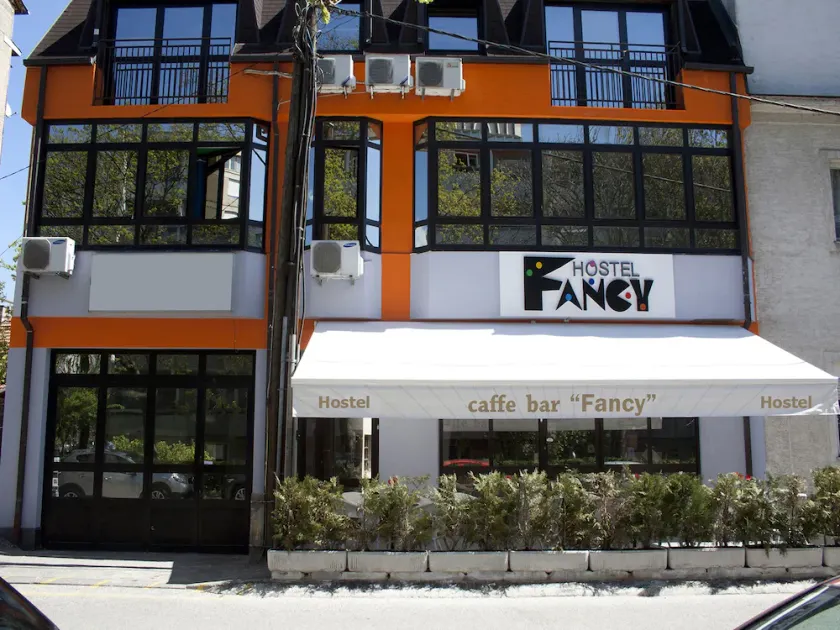 Fancy Hostel-NEW - Image 1