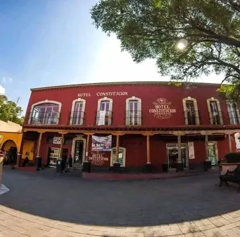 Hotel Constitucion - Image 1