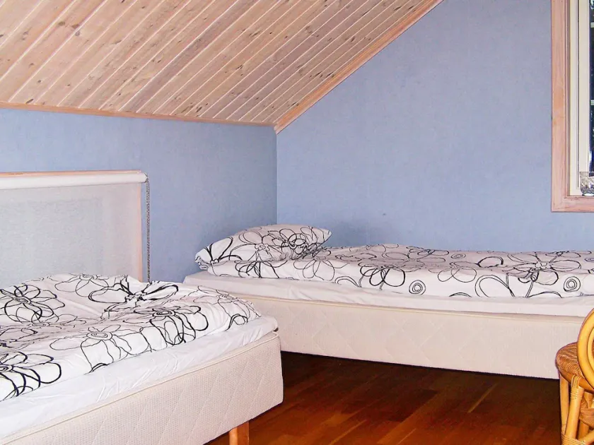 4 star holiday home in Mollösund - Image 1