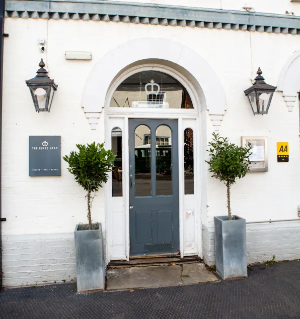 The Kings Head - Image 1